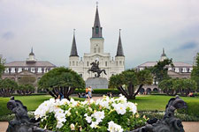 jackson square in new orleans